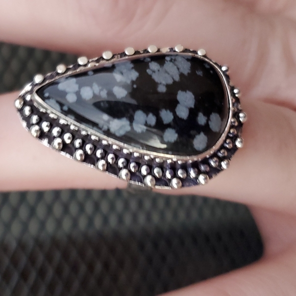 New Snowflake Obsidian 925 Silver Ring. - Picture 4 of 7